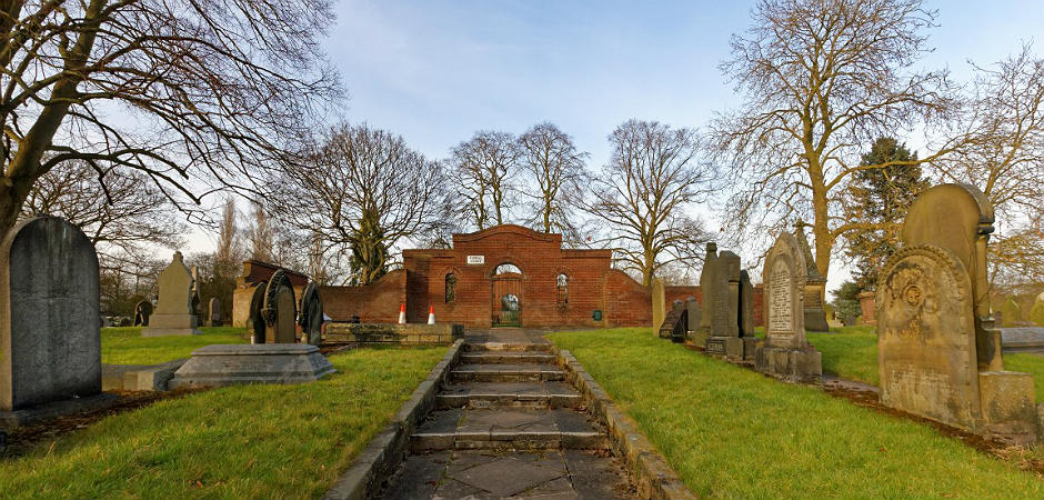 Crewe cemetery in March 2016